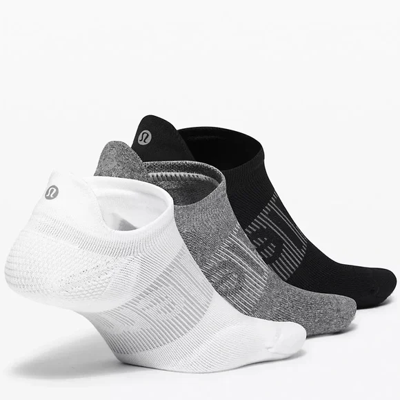 LULULEMON set of three Socks MEDIUM - Picture 6 of 7